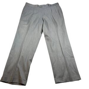 Members Mark Mens Super 130s pleated wool gray dress pant with cuff. Size 38x30